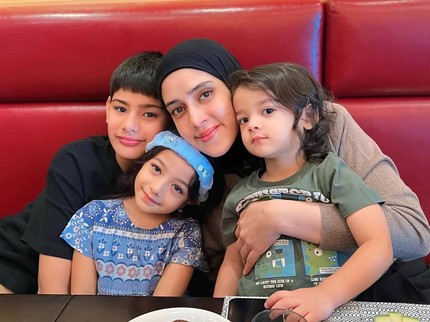 Queen Eijaz Anak Fairuz A Rafiq Pintar Ngaji Seperti Sang Kakak King Faaz, Intip 7 Potretnya