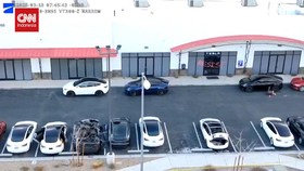 VIDEO: 5 Mobil Tesla Dibakar di Las Vegas, Trump Sebut Aksi Terorisme