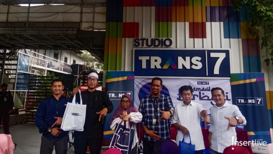 TRANS7 Berbagi