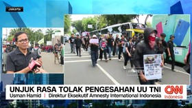 VIDEO: Unjuk Rasa Tolak Pengesahan Revisi UU TNI