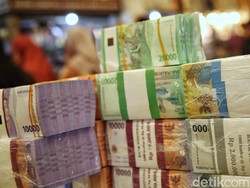 Polda Jabar Minta Warga hanya Tukar Uang Baru di Bank