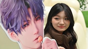 FOTO: Cerita Perempuan China Jatuh Cinta dengan Pacar Virtual