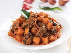 5 Tips Bikin Sambal Goreng Kentang yang Gurih Pedas Mantap
