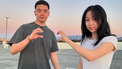 img-title Profil dan Potret Sarah Kim Influencer Keturunan Korea, Suami Jadi Perbincangan