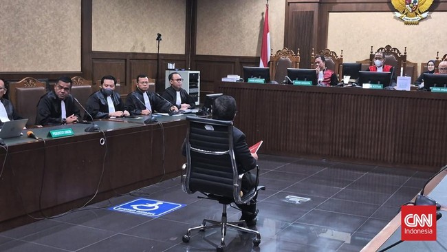 JPU KPK mendalami nomor telepon asing dengan nama kontak 'Sri Rejeki Hastomo' saat memeriksa saksi Kusnadi selaku Staf Hasto Kristiyanto.