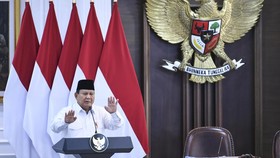 Prabowo Gelar Rapat Terbatas dengan Sejumlah Menteri di Istana