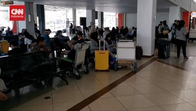 VIDEO: Bandara Juanda Surabaya Mulai terlihat Antrean Pemudik