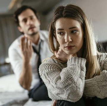 Susah Percaya Orang? Ini 9 Cara Mengatasi Masalah Kepercayaan dengan Sehat