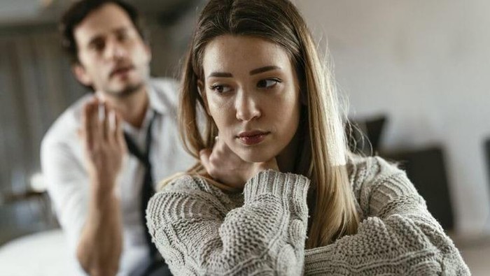 Susah Percaya Orang? Ini 9 Cara Mengatasi Masalah Kepercayaan dengan Sehat