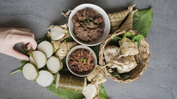 Dari Ketupat hingga Opor, Ini Sejarah Hidangan Khas Lebaran yang Lezat dan Penuh Makna