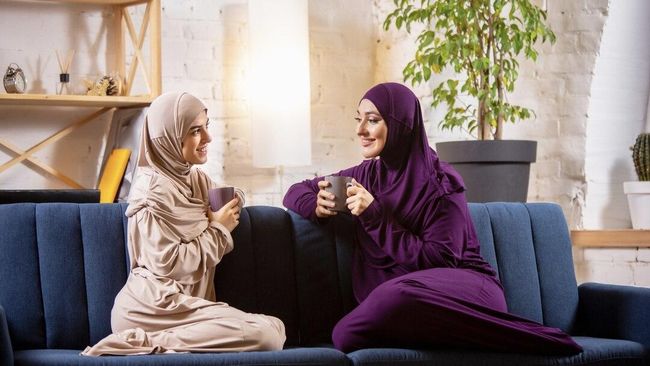 Anti Canggung! 6 Tips Menjaga Suasana Tetap Nyaman saat Kumpul Keluarga di Momen Lebaran