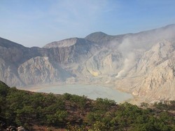 Gunung Sirung di Alor NTT: Fakta Unik, Daya Tarik, hingga Rute Perjalanan