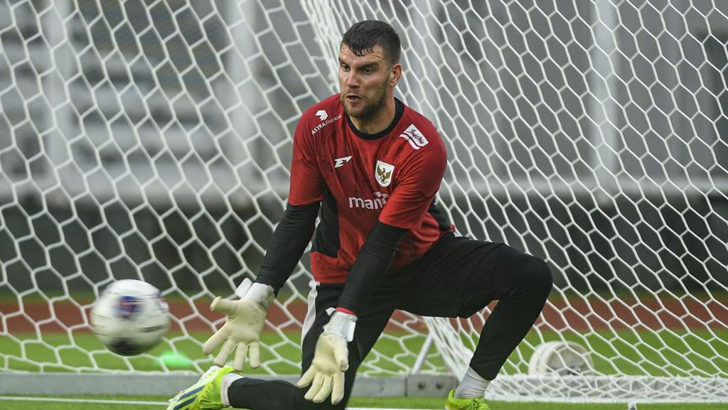 Paes Jadi Target Feyenoord Sebelum Sepakat dengan Ajax