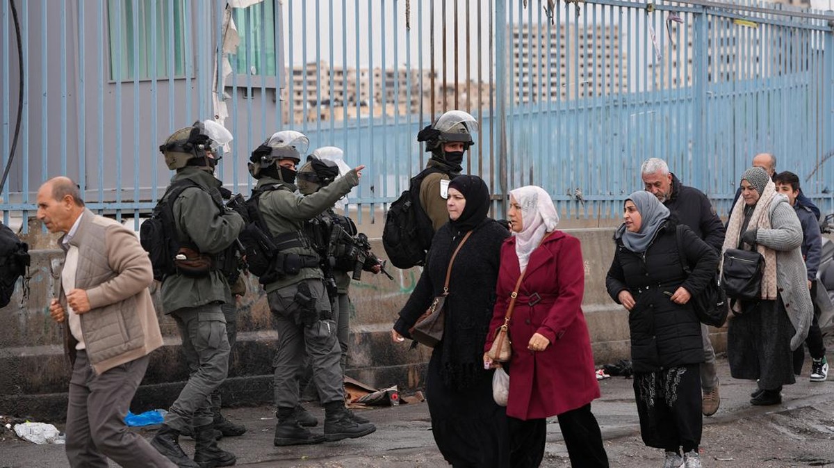 FOTO: Israel Jaga Ketat Masjid Al Aqsa Jelang Akhir Ramadan