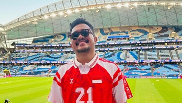 img-title Komika Sastra Silalahi Jadi Sorotan Usai Tuding Penggemar Timnas Kalah Judi