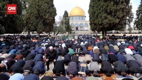 VIDEO: Itikaf 80 Ribu Rakyat Gaza di Al Aqsa Dijaga Ketat Israel