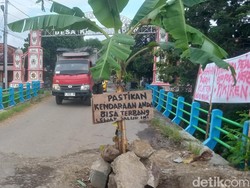 Jalan Klaten-Gunung Kidul Ditanami Pohon Pisang, DPU Surati Tol
