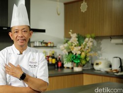 Munir Abadi, 26 Tahun Jadi Chef dan dengan Ciri Khas Bumbu Medok