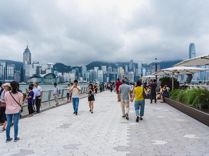70 Persen Warga Hong Kong Enggan Miliki Anak, Besarnya Biaya Jadi Alasan Utama