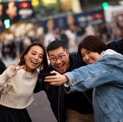 Daftar Negara dengan Penduduk Super Ramah, Ada Indonesia!