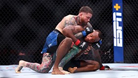 Hasil UFC: Kuncian Brady Buat Edwards Kewalahan dan Kalah