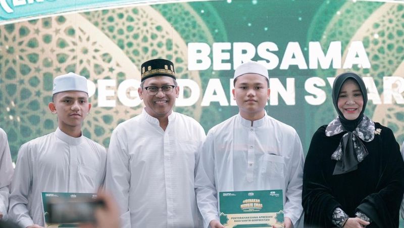 Pegadaian Syariah sukses menggelar Festival Ramadan bertema "Gerakan Menuju EMAS" di Masjid Raya Baiturrahman, Banda Aceh pada 21-23 Maret 2025