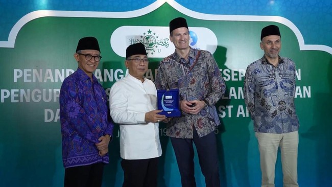 Danone dan PBNU berkolaborasi dalam memperkuat kesehatan, ekonomi, SDM, hingga industri halal guna mendukung kesejahteraan dan keberlanjutan di Indonesia.