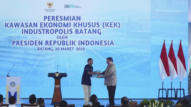 Dengan luas mencapai 2.886,7 hektare, status KEK menjadikan KITB sebagai pusat industri, logistik, dan pariwisata berstandar internasional.