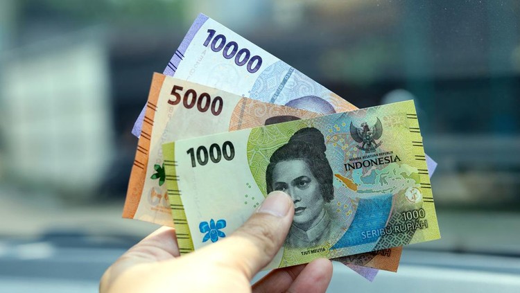 Sejarah THR di Indonesia Sejarah THR di Indonesia