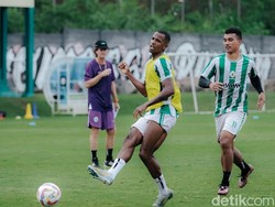 Jurus Ganti Juru Taktik Tak Mampu Selamatkan PSS dari Jurang Degradasi