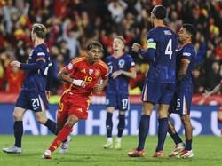 Lamine Yamal Bikin Gol Cantik, Kemudian Balas Kritik