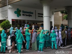 Pegawai RSUP Sardjito Sleman Protes THR Disunat Jadi 30 Persen