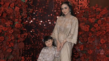 img-title Kris Dayanti Dapat Kado Mewah dari Ameena, lsinya Mengejutkan