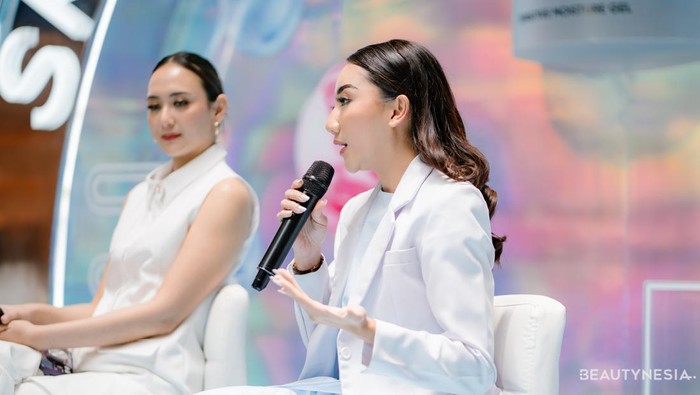 dr. Pipim S. Bayasari Sp.DVE di acara “Sensitive Skin 101: The Secret to Happy and Healthy Skin” di Food Society, Kota Kasablanka, Jakarta Selatan, Minggu (23/3).