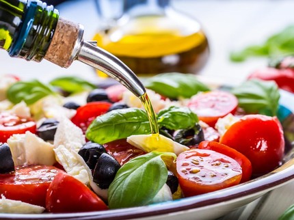 5 Diet yang Efektif Turunkan BB dan Bagus untuk Kesehatan Mental