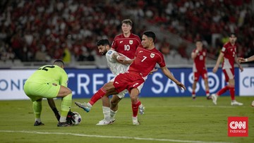 Sorotan Dunia Olahraga CNN Sport : Sports Sepekan: Marselino Debut Liga Inggris, Selebrasi Salah Dikritik