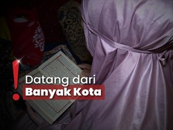 Suasana Malam Lailatul Qadar di Masjid Istiqlal, Minta Diampuni Dosa