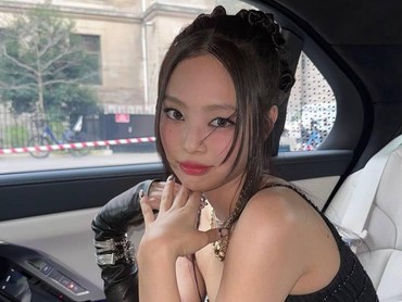 Jennie BLACKPINK Jadi Solois K-Pop Pertama dengan 4 Sertifikasi RIAA di AS