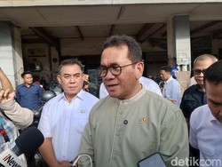 Cek Harga Pangan di Pasar Bogor, Mendag Sebut Relatif Normal