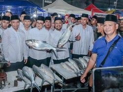 Pasar Bandeng Semarakkan Tradisi Malam 27 Ramadan di Gresik
