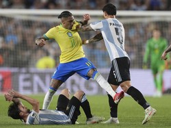 Brasil Dibantai Argentina, Karma buat Raphinha