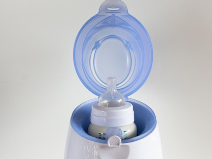 7 Rekomendasi Portable Bottle Warmer Terbaik, Pilihan Penghangat ASI yang Aman