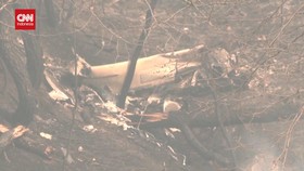 VIDEO: Helikopter Pemadam Kebakaran Jatuh di Korsel, Pilot Tewas