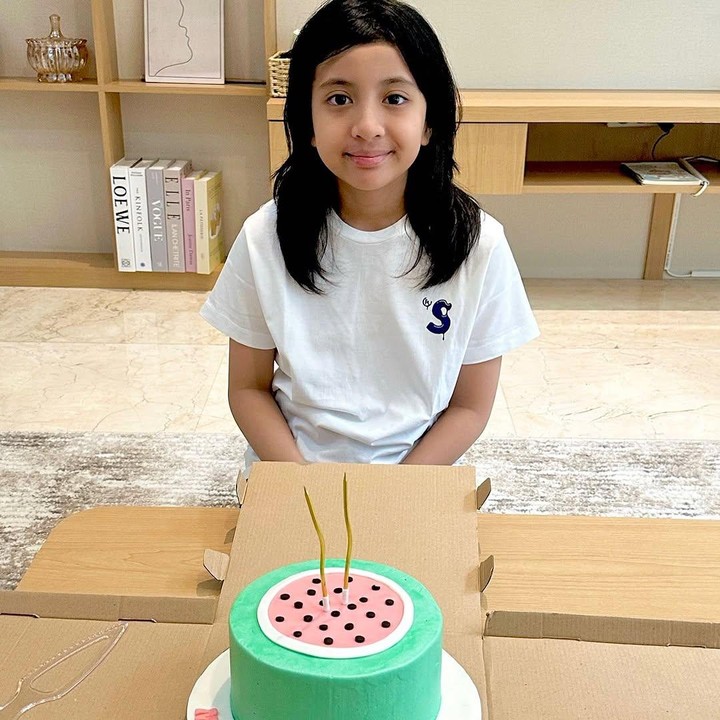 <p>"Selamat ulang tahun Megumi Arrawda Sachi. Kepala suku Trio Strong. 11 tahun," ungkap Desta seraya menyisipkan emotikon hati. (Foto: Instagram: @desta08s)</p>