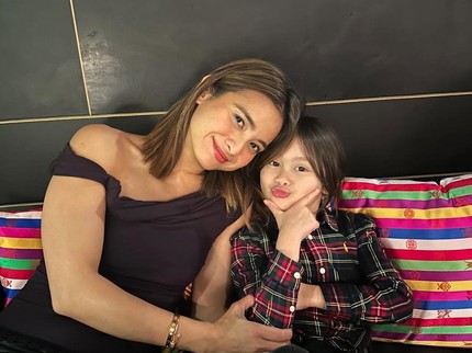 Brie Anak Acha Septriasa Sering Disebut Kembaran Sang Bunda, Simak 7 Potret Cantiknya