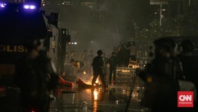 Massa Tolak UU TNI Bubar, Tol Dalam Kota Depan DPR Kembali Dibuka