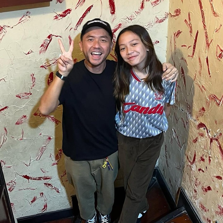 <p>Belum lama ini, Omesh bahkan pergi malam mingguan bersama Embun. Omesh pun berharap agar dirinya bisa menjadi sosok pria ideal untuk sang putri. (Foto: Instagram: @omeshomesh)</p>
