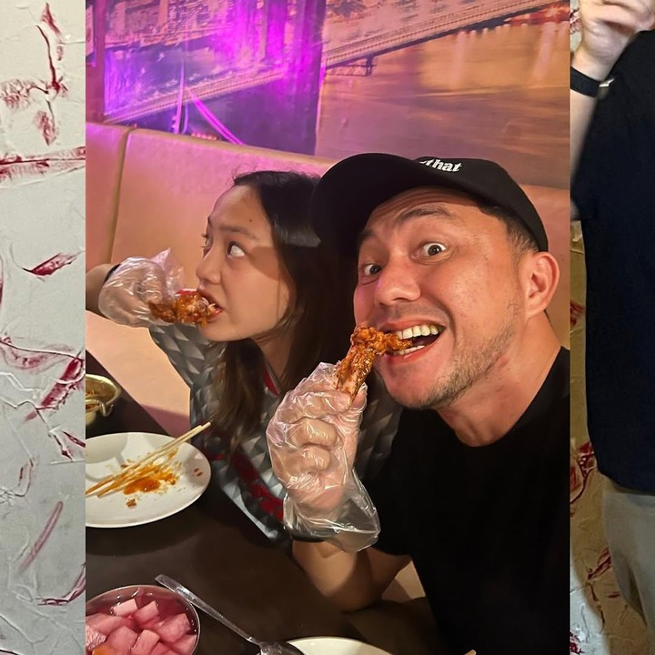<p>"Malem mingguan sama Embun, yang lain ada acara bukber kelasnya Langit (adik Embun). Sempat ke <em>mall</em> parkiran susah, anaknya pengen ayam goreng Korea jadi dibawa bapaknya ke restoran Korea yang OG di daerah Wijaya. Malem mingguannya sama Abi saja ya Nak. Semoga Abi bisa menjadi sosok yang ideal di mata kamu! Kami mencintaimu, Kakak!" ungkap Omesh seraya menyisipkan emotikon hati. (Foto: Instagram: @omeshomesh)</p>