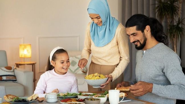 Dari Mudik hingga Halal Bihalal, 5 Tradisi Lebaran yang Melekat di Indonesia