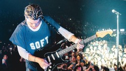 Lirik Lagu Sound Of Rain - LANY